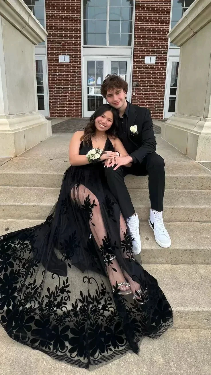 Black A-line V Neck Prom Dress Black Evening Gown Y6517