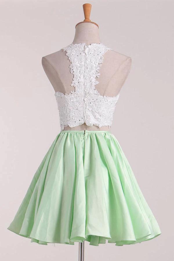 Two-Piece Scoop Homecoming Dresses A Line Satin With Applique PD411