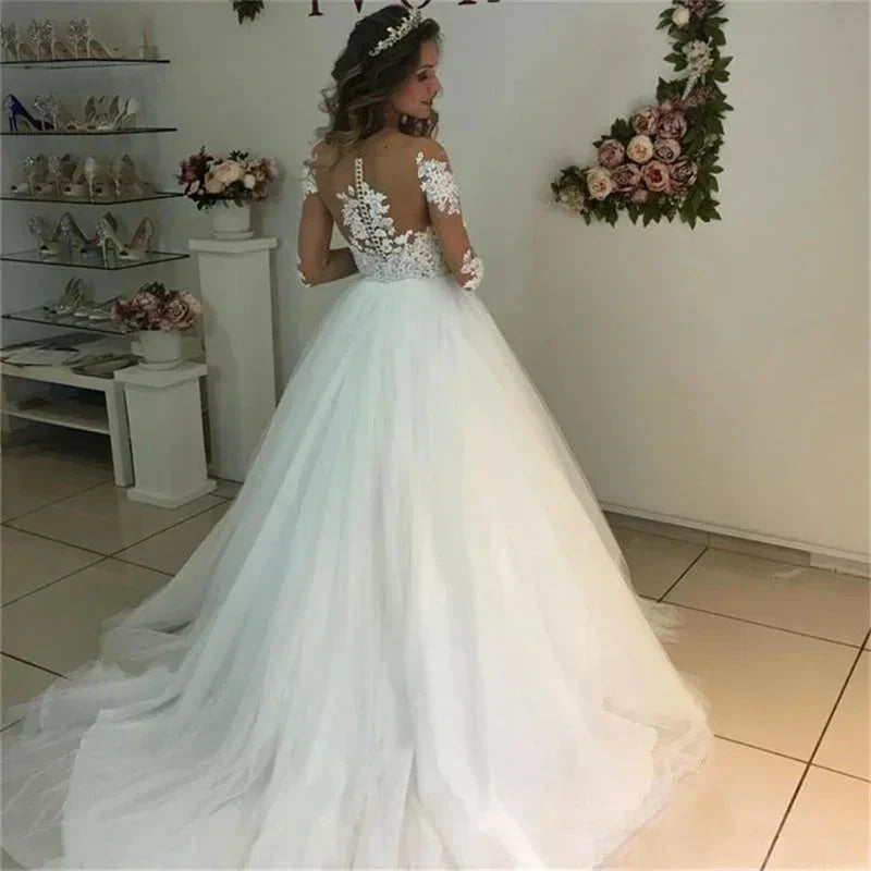 #003 2025 Illusion Scoop Long Sleeve Wedding Dresses Lace Appliques Sheer Back White/ Ivory Tulle Wedding Dress Lace Wedding Gowns