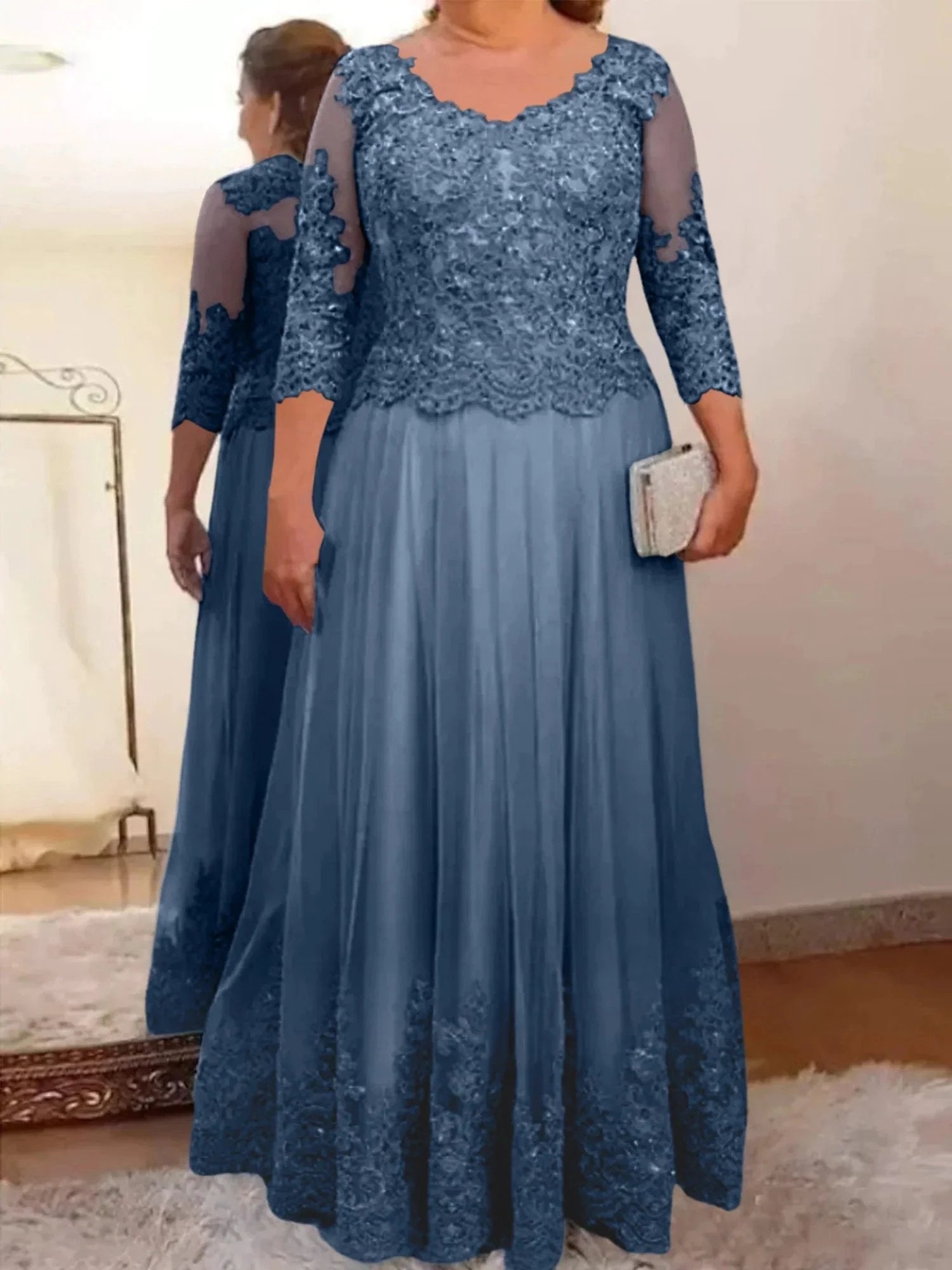 A-Line/Princess Tulle Mother of the Bride Dresses with Applique