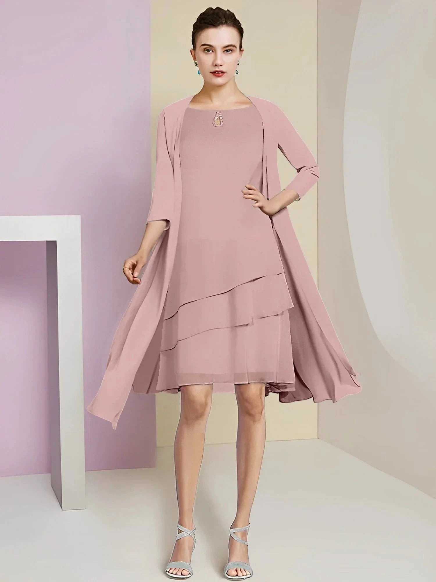 A-Line/Princess Jewel Neck Knee-Length Mother of the Bride Dresses