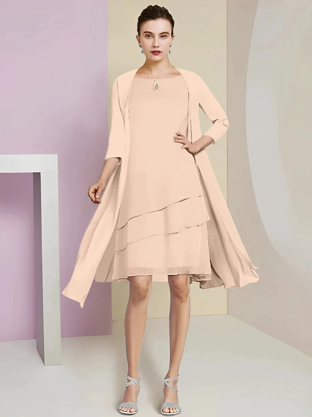 A-Line/Princess Jewel Neck Knee-Length Mother of the Bride Dresses