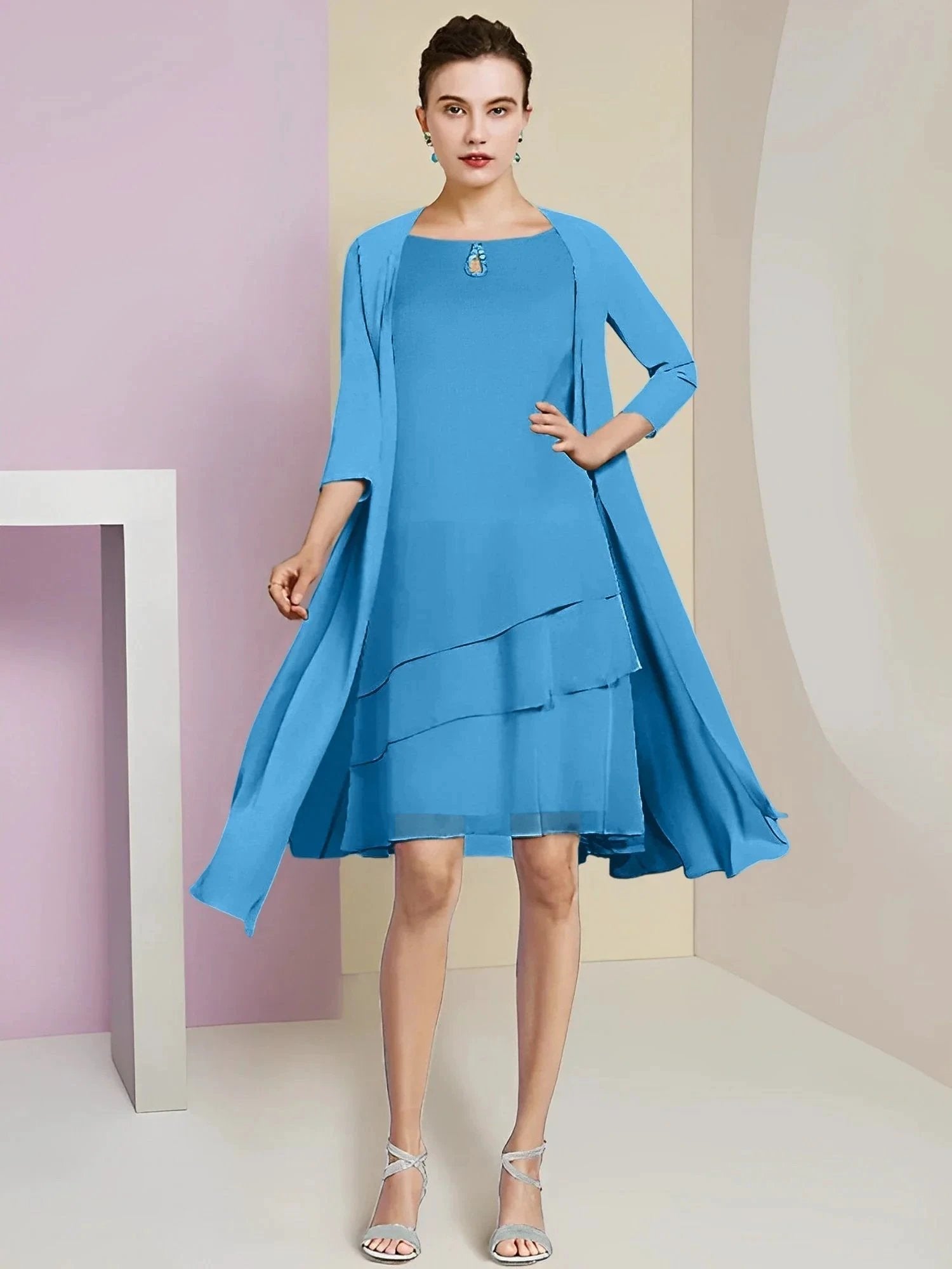 A-Line/Princess Jewel Neck Knee-Length Mother of the Bride Dresses