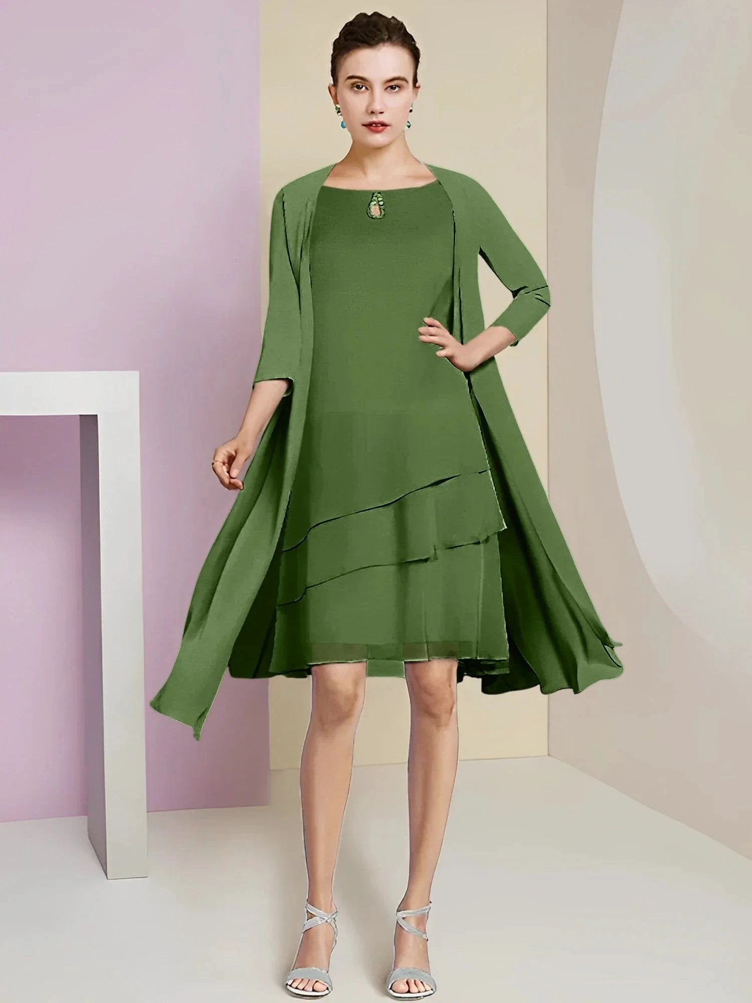 A-Line/Princess Jewel Neck Knee-Length Mother of the Bride Dresses