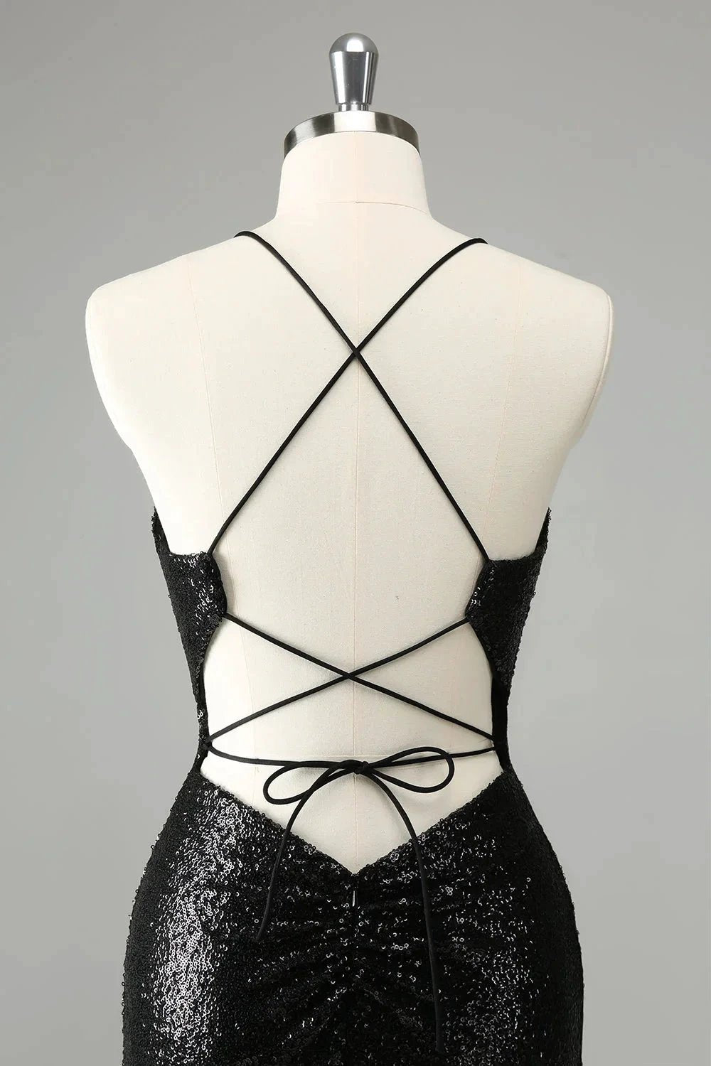 Black Bodycon Spaghetti Straps Sequins Short Homecoming Dress with Lace-up Back