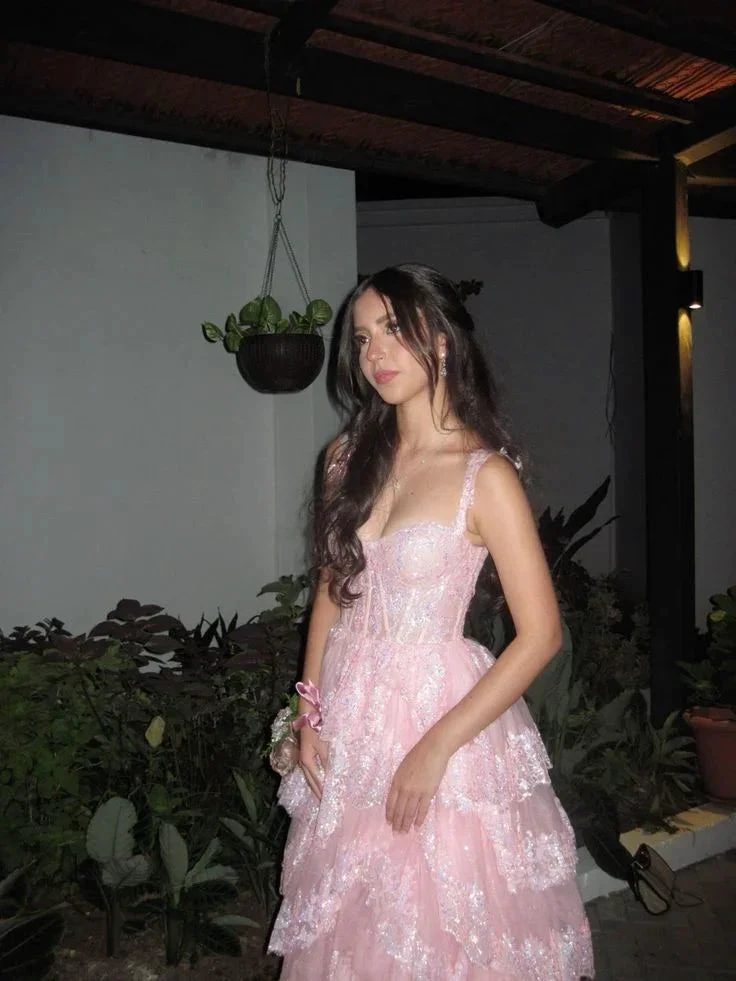 Pretty A-Line Pink Lace Appliques Tiered Long Prom Dress Formal Evening Dress Y7936