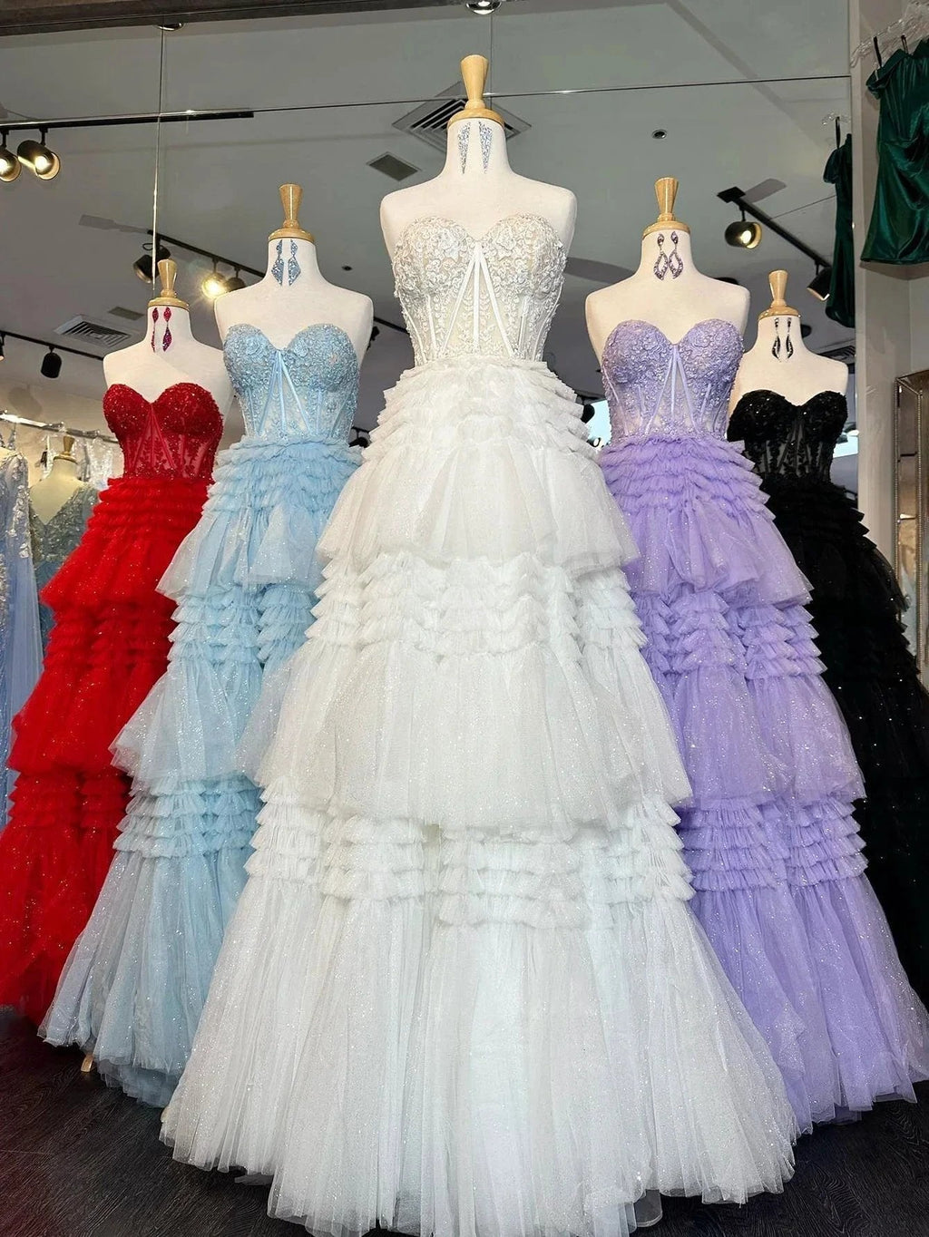 Adelyn |A-Line Sweetheart Tiered Long Tulle Prom Dress