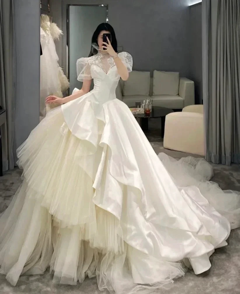 Chic A-line Long Sleeves Wedding Dress,Bridal Gown Y6789