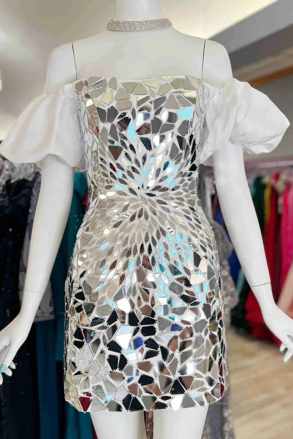 Off the Shoulder Silver Cut Glass Mirror Homecoming Dress Y1919