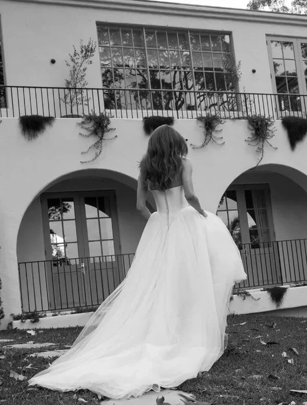 Romantic White A Line Tulle Prom Dress,Formal Wedding Dress Y8084