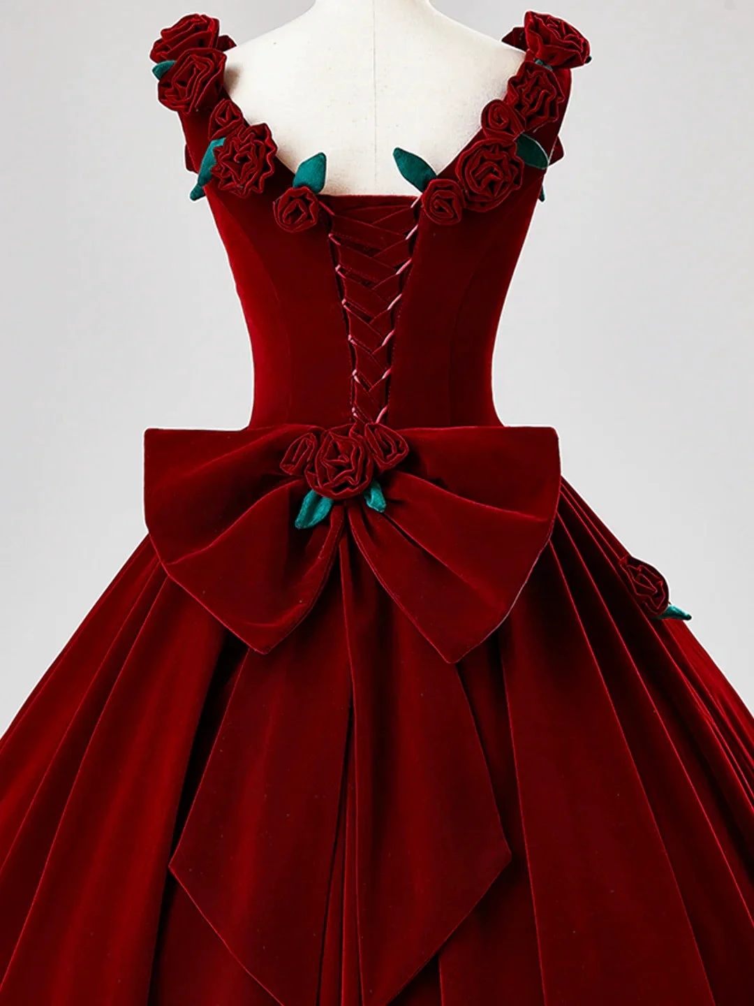 Beautiful Burgundy Velvet Quinceanera Dress Birthday Ball Gown With Rose Flowers Y7750