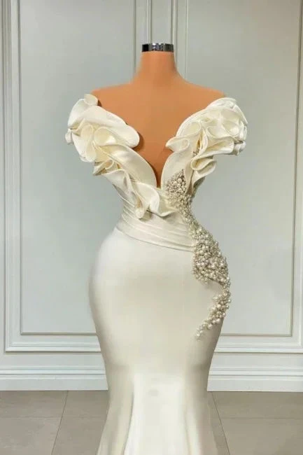 Generous White Long Pearl Ruffle Wedding Dresses Y1747