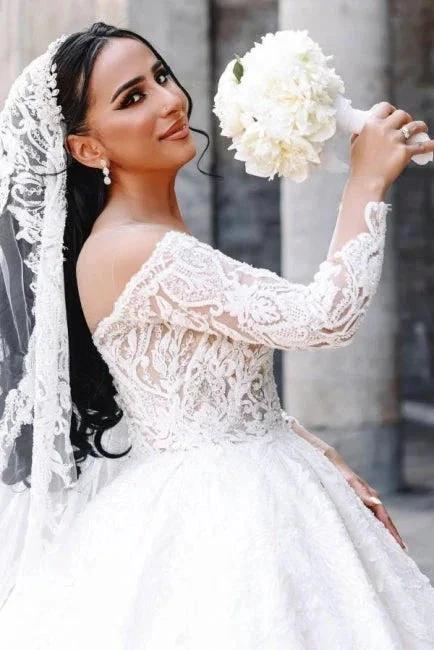Ball Gown Sweetheart Long Sleeve Floor-Length Stain Wedding Dresses with Lace