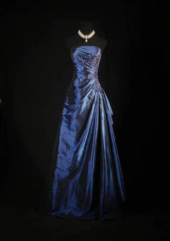 Gorgeous Strapless Ball Gown Navy Blue Satin Appliques A Line Prom Evening Dress Y7807