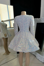 Sparkling V-neck A-line Graduation Dress With Sequins White Short Homecoming Dress Y1951