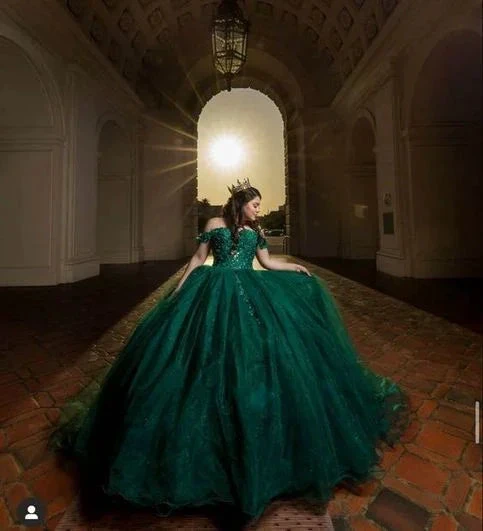 Off The Shoulder Green Prom Dress Sweet 16 Dress Ball Gown Y3029