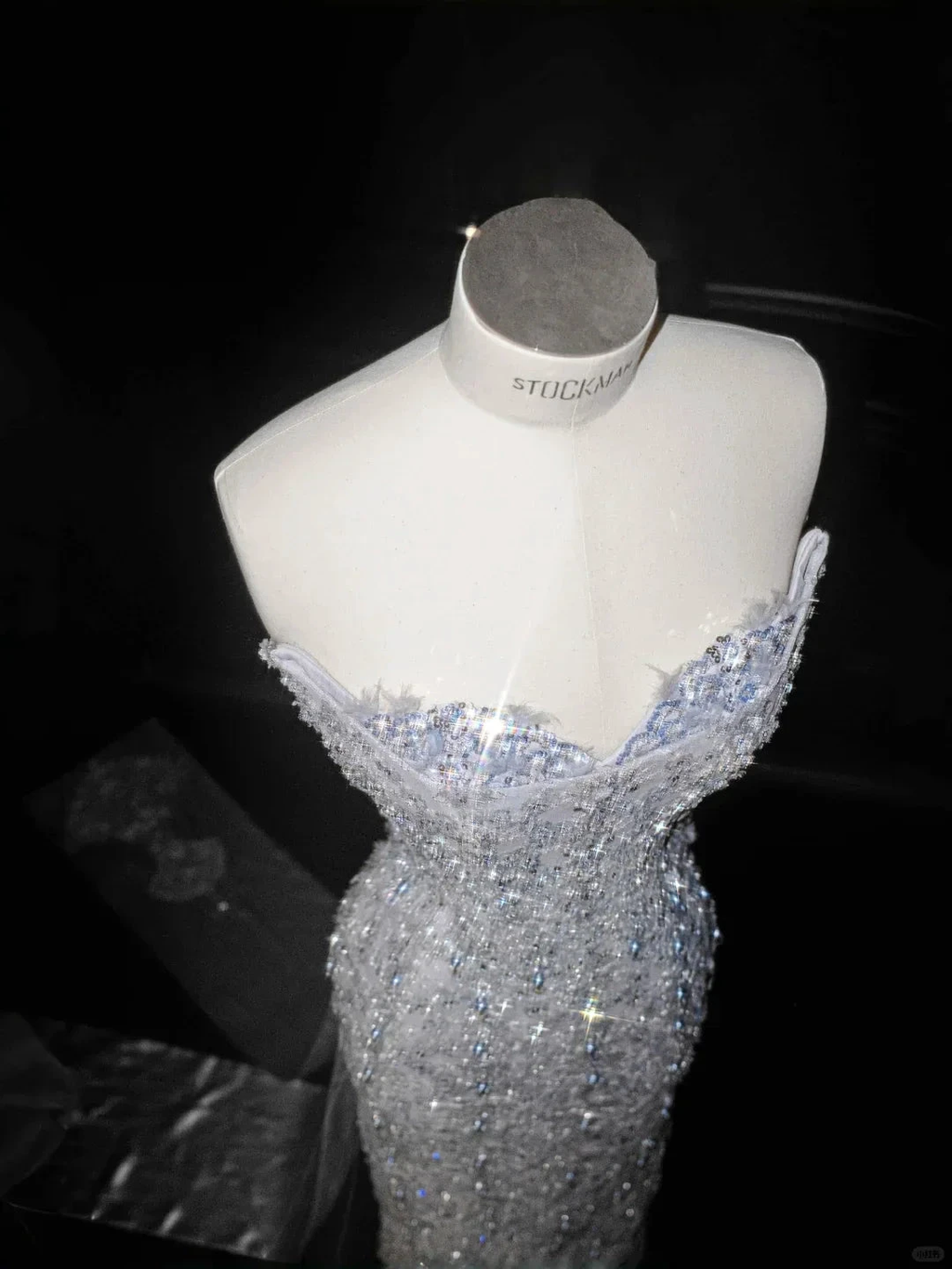 Glamorous Blue Strapless Sequins Beaded sheath Long Prom Dress Evening Dress Y8654