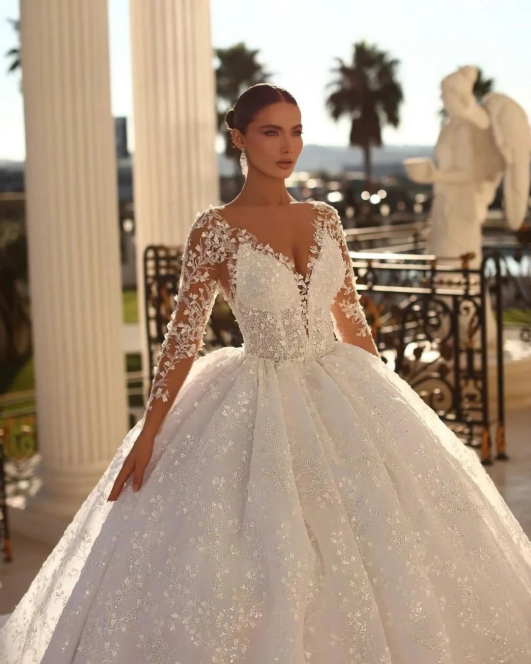 Elegant Long Ivory V-neck Ball Gown Lace Wedding Dress With Long Sleeves