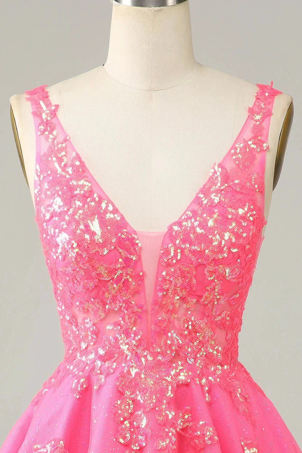 Fuchsia Sequined V Neck Backless Short Homecoming Dress Y4093