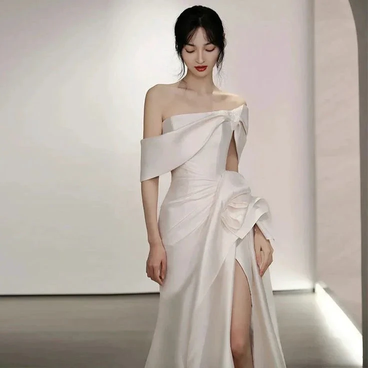 Off Shoulder Satin Wedding Dress White Mermaid Long Bridal Gown with Slit Y7336