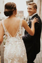 Lace Deep V-neck Bohemian Wedding Dress Mermaid Bridal Gown WD748