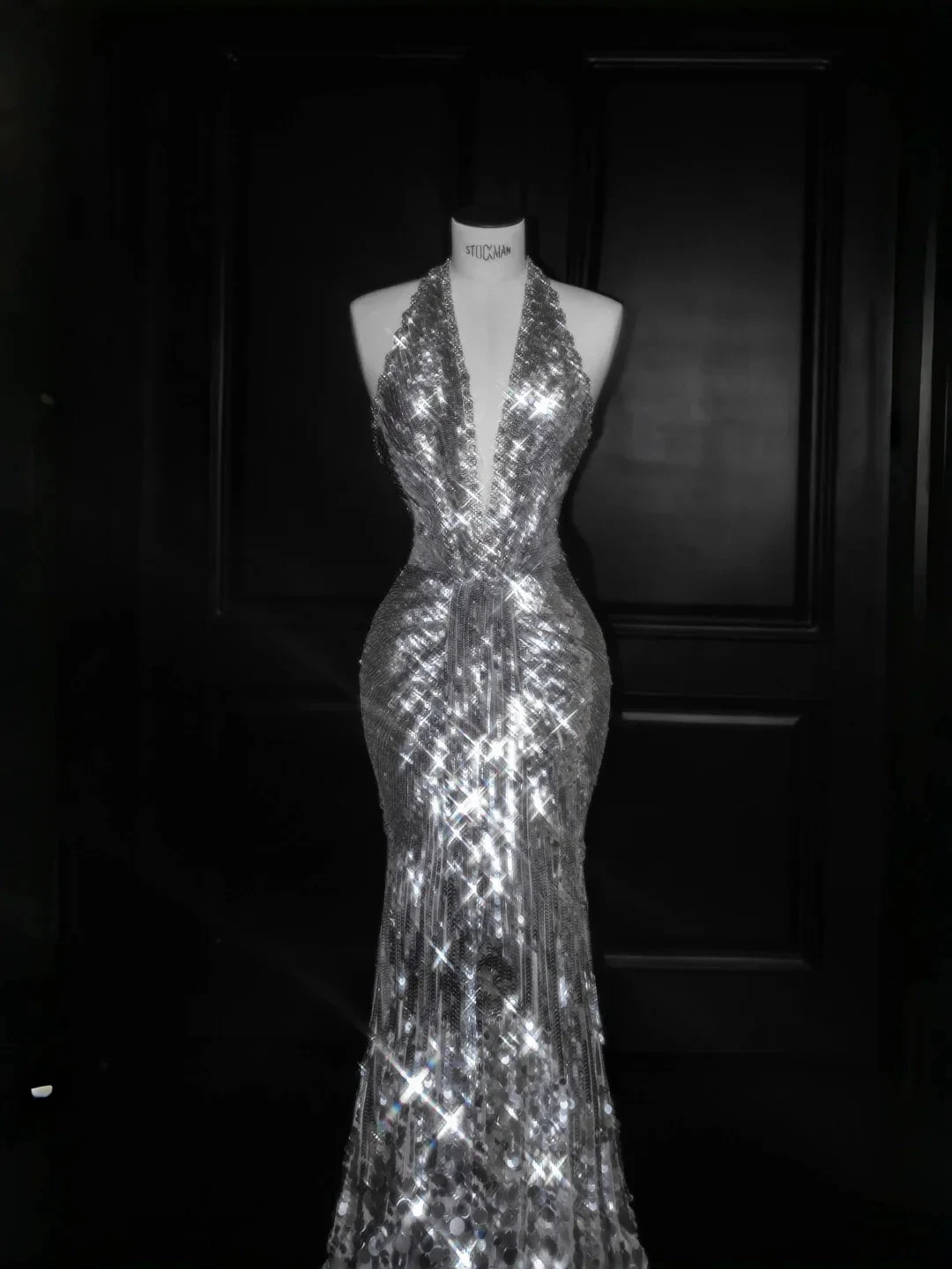 Sparkly Silver Deep V Halter Sequins Beaded Backless Evening Dress Mermaid Prom Dress Y8687
