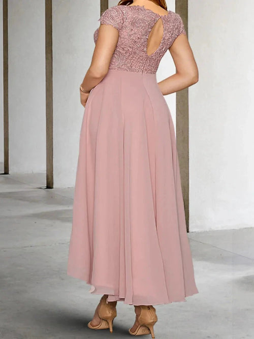 A-Line/Princess Short Sleeves Mother of the Bride Dresses with Applique