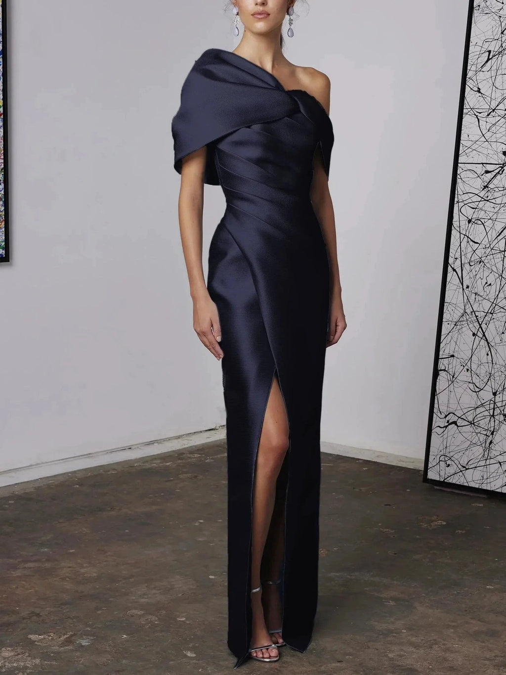 A-Line/Princess One-Shoulder Half Sleeves Floor-Length Mother of the Bride Dresses with Ruffles