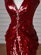 Sexy Burgundy Sequins Halter V Neck Evening Dress Backless Mermaid Evening Dress Y8628