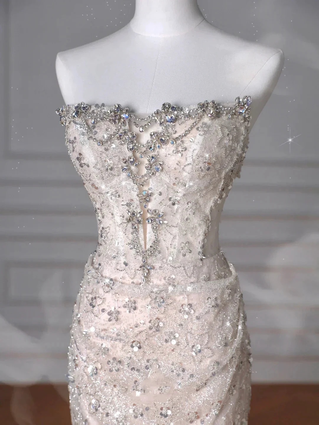 Sparkly Strapless Tulle Sequins Mermaid Prom Dress Long Evening Dress Y8616