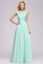 A-Line Ruffles Bridesmaid Dress Lace Scalloped Sleeveless Floor-Length Wedding Party Dress