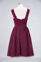 A-Line Ruffles Chiffon Lace V-Neck Evening Party Dress Sleeveless Knee-Length Homecoming Dress