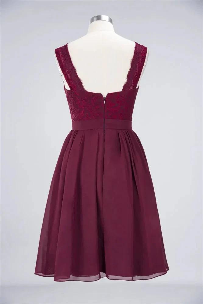 A-Line Ruffles Chiffon Lace V-Neck Evening Party Dress Sleeveless Knee-Length Homecoming Dress