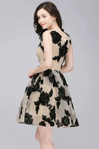 A-line Short Tulle Nude Chic Homecoming Dresses with Flowers