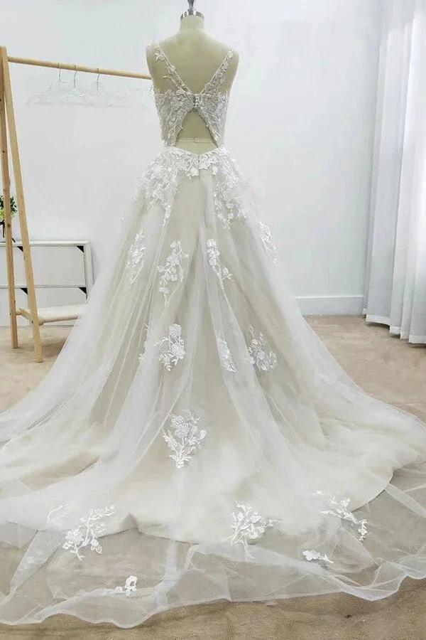 Amazing Long A-line Appliques Lace Tulle Chapel Train Wedding Dress
