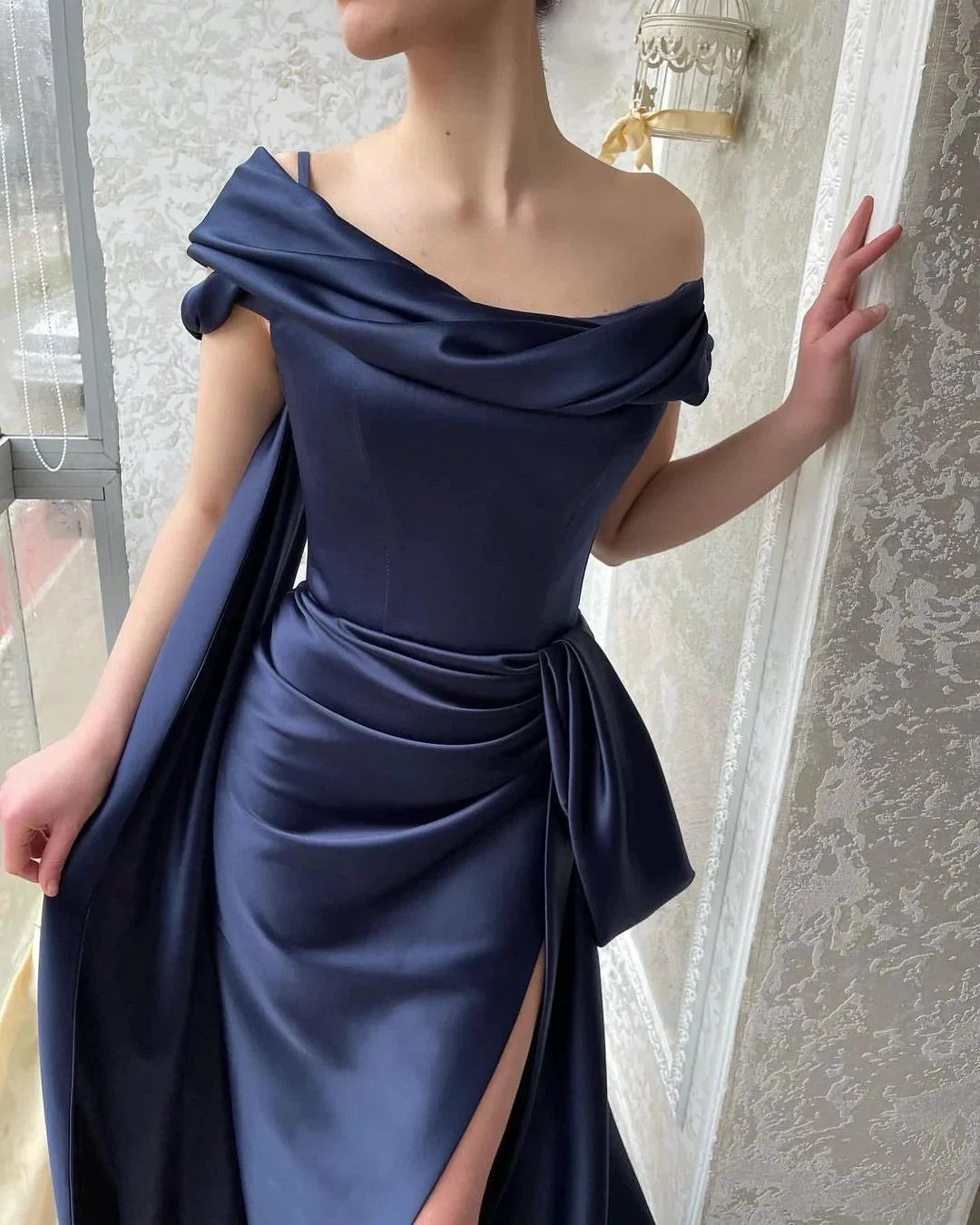 Amazing Long Navy Off-the-shoulder Mermaid Prom Dress With Slit