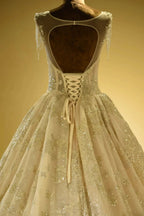 Amazing Princess Lace-up Sparkly Beading Tulle Ivory Princess Wedding Dress
