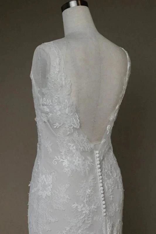 Amazing V-neck Appliques Mermaid Elegant Wedding Dresses