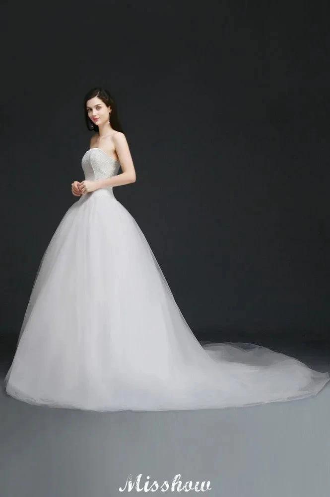Ball Gown Lace Sweetheart Tulle Wedding Dress