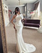 Beautiful Column Satin Lace Halter Long Sleeve Wedding Dress With Appliques