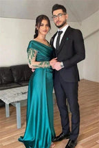 Beautiful Green Long Beading Long Sleeves Prom Dress With Slit