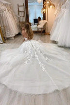 Beautiful Long A-line Sleeveless Split Wedding Dresses With Lace