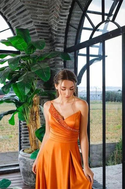 Beautiful One Shoulder Sleeveless A-line Sequined Prom Dress With Slit