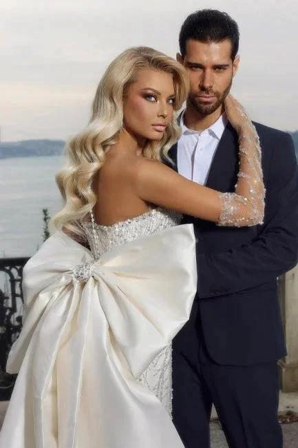 Beautiful Strapless Sweetheart Mermaid Wedding Dress with Chapel Train