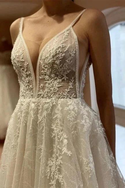 Boho A-line V-neck Backless Sleeveless Wedding Dresses With Lace