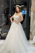 Chic Floor Length Sweetheart Sleeveless A-Line Tulle Wedding Dress with Appliques