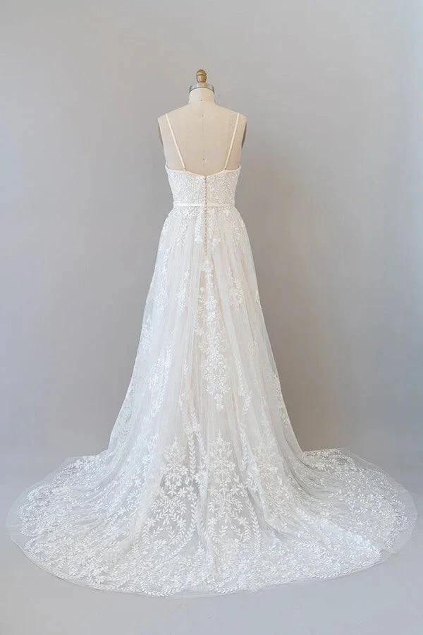 Chic Long A-line Sweetheart Spaghetti Strap Appliques Tulle Wedding Dress