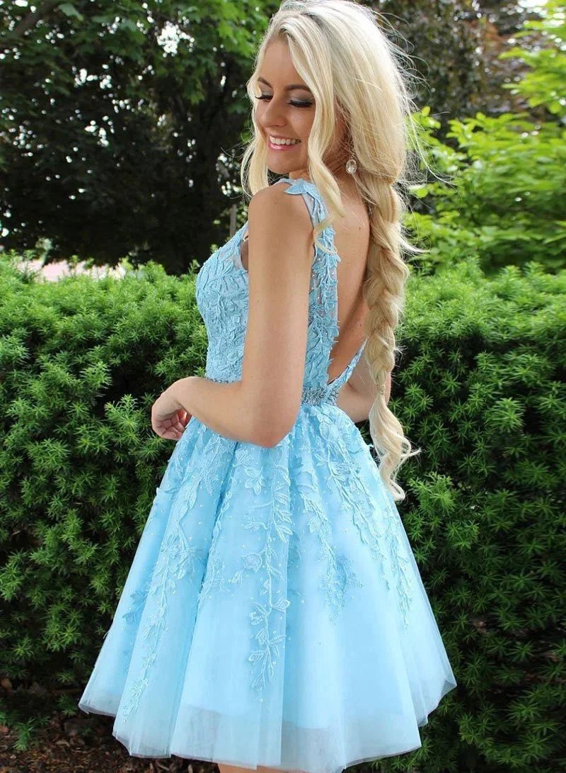 Short A-Line Tulle Open Back Lace Homecoming Dress