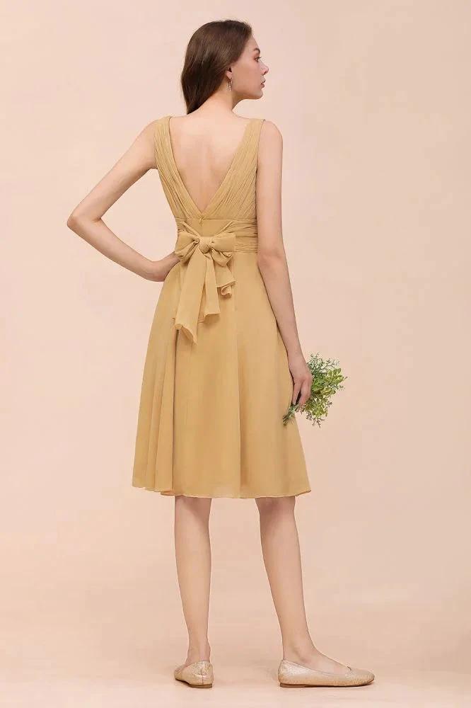 Chiffon Mini Golden Bridesmaid Dress Daily Casual Dress Sleeveless V-neck
