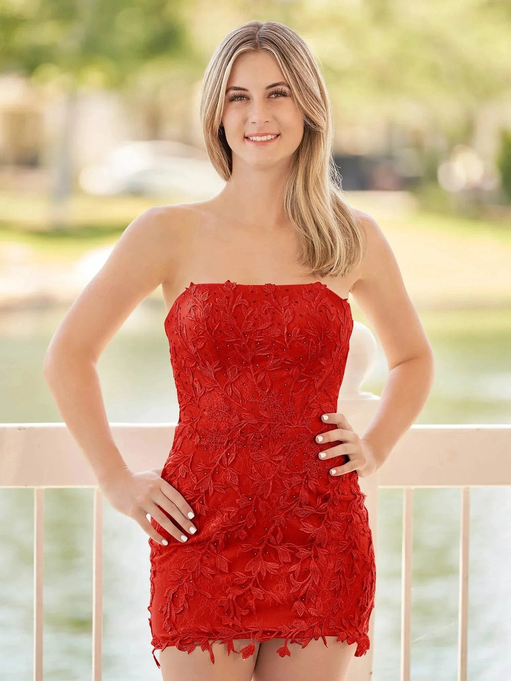 Pink Tight Short Lace Homecoming Dress with Appliques